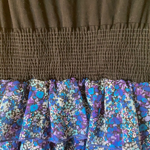 💙Fun Ruffle Dress - Picture 6 of 6